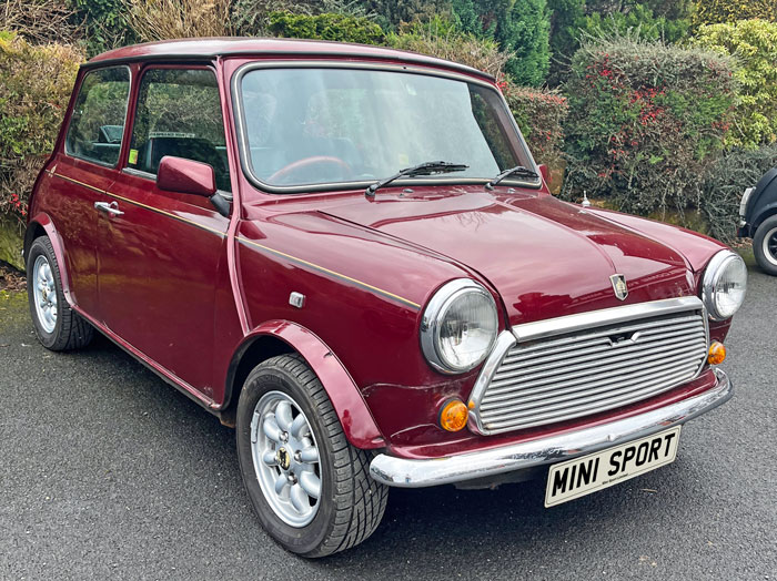Cherry Red Mini 30 before restoration at Mini Sport